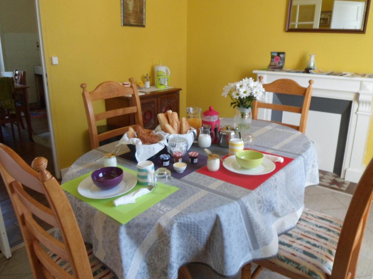 אואלגואט Riverside Bed And Breakfast מראה חיצוני תמונה